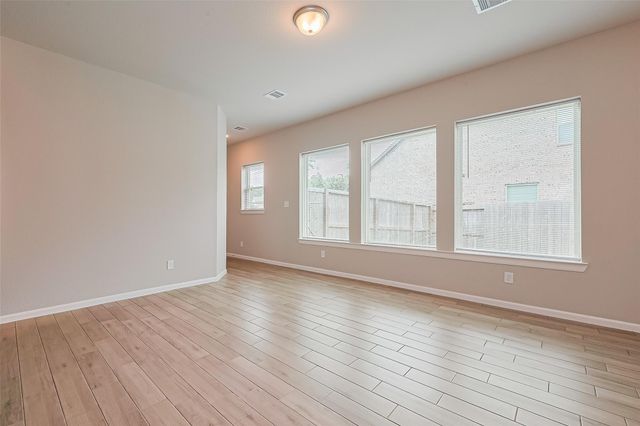 21590 Jordan Pond Ridge, Porter, TX 77365