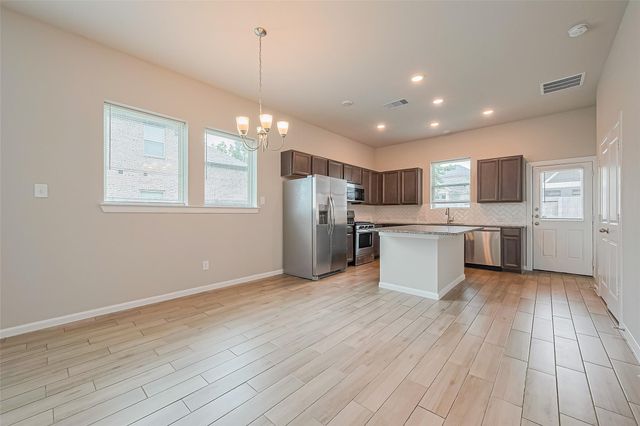 21590 Jordan Pond Ridge, Porter, TX 77365