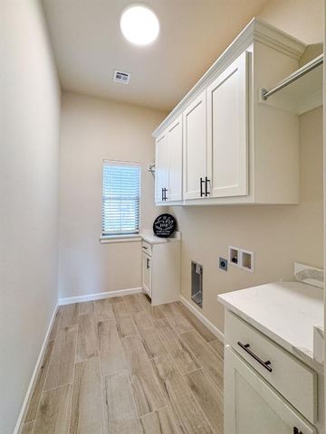 2904 Summit Hollow Circle, Norman, OK 73071