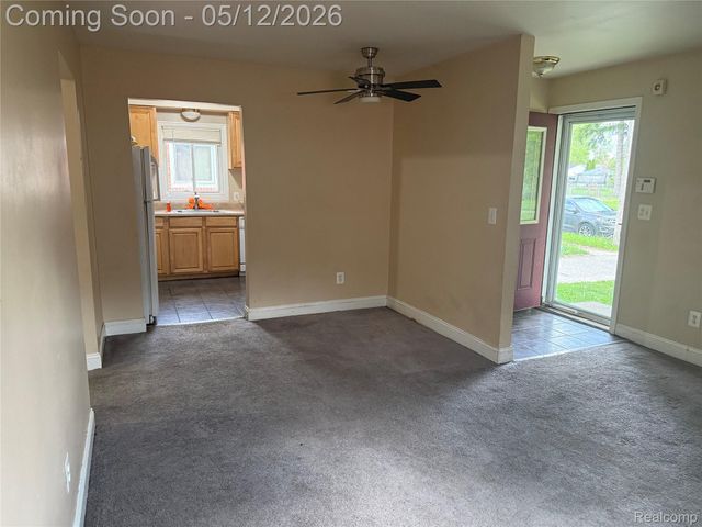 29650 Oakwood Street, Inkster, MI 48141