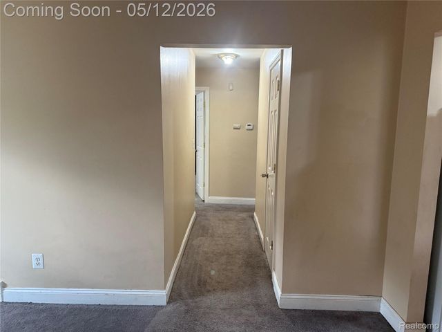 29650 Oakwood Street, Inkster, MI 48141