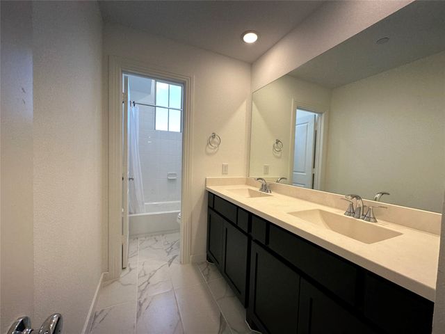 358 Somerville Drive, Mckinney, TX 75071