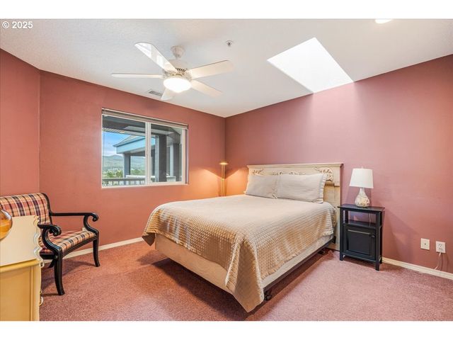 361 S PROM 502, Seaside, OR 97138