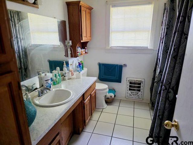 3915 W St Hwy 64, Henderson, TX 75652
