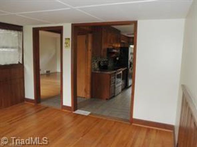 4162 Glenn Hi Road, Winston-salem, NC 27107