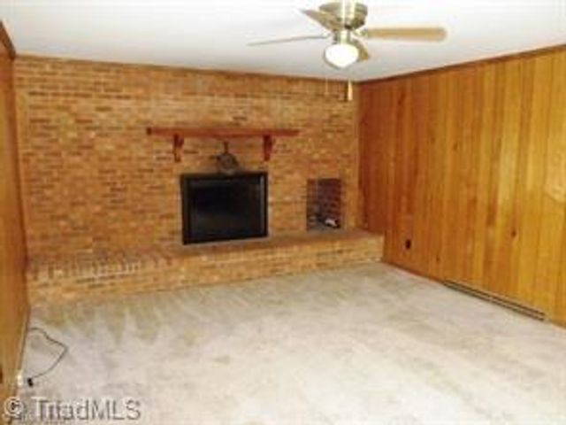 4162 Glenn Hi Road, Winston-salem, NC 27107