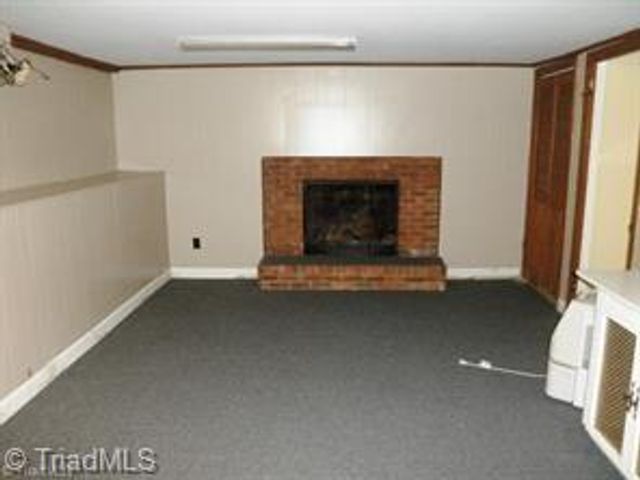 4162 Glenn Hi Road, Winston-salem, NC 27107