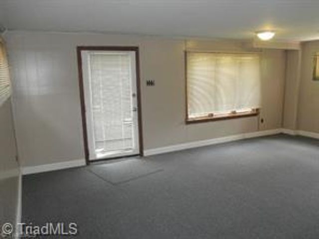 4162 Glenn Hi Road, Winston-salem, NC 27107