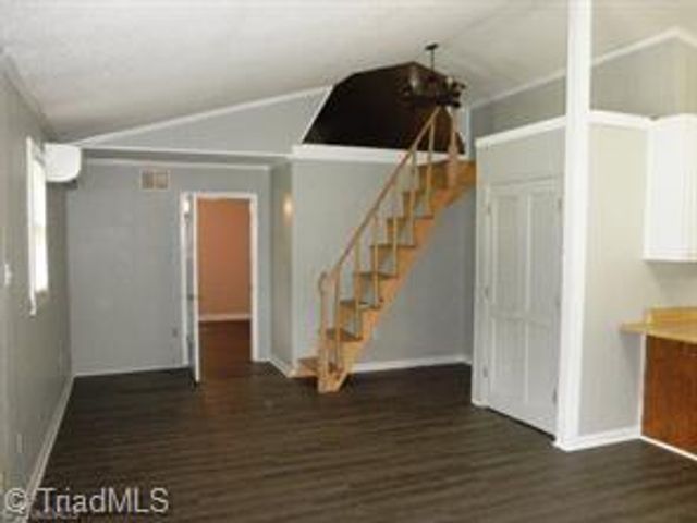 4162 Glenn Hi Road, Winston-salem, NC 27107