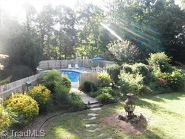 4162 Glenn Hi Road, Winston-salem, NC 27107
