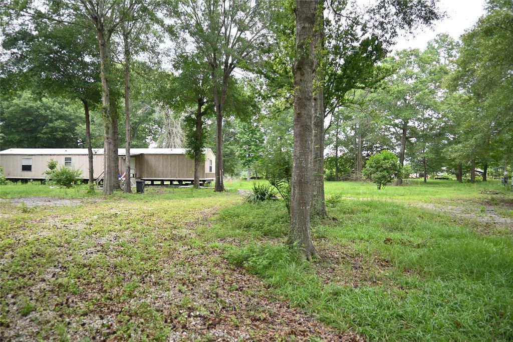 183 Road 3817, Cleveland, TX 77328
