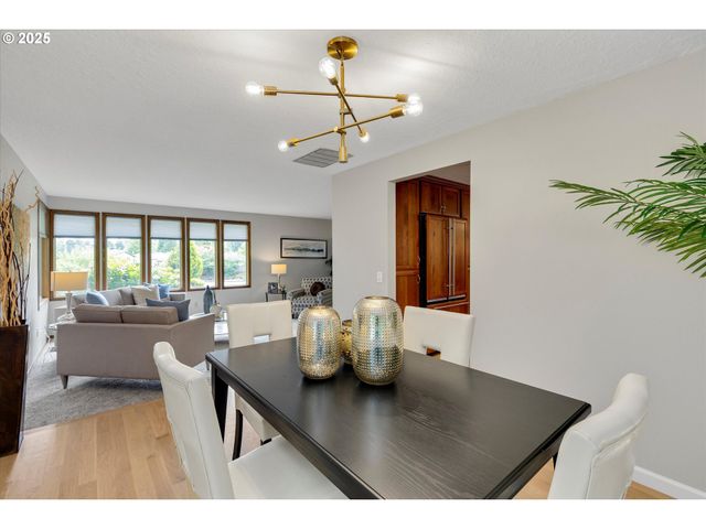 21335 Sw Martinazzi Ave, Tualatin, OR 97062