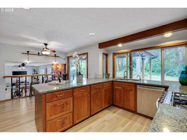 21335 Sw Martinazzi Ave, Tualatin, OR 97062