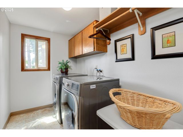 21335 Sw Martinazzi Ave, Tualatin, OR 97062