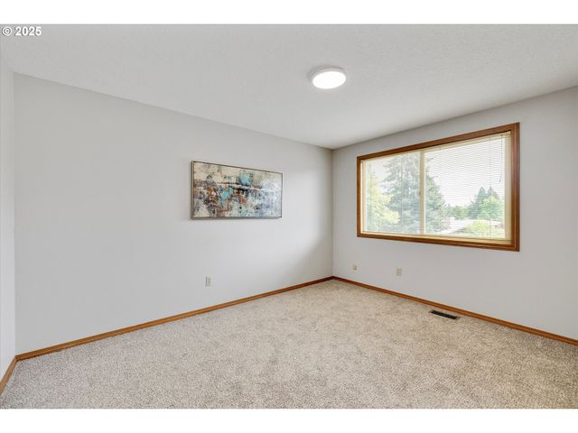 21335 Sw Martinazzi Ave, Tualatin, OR 97062