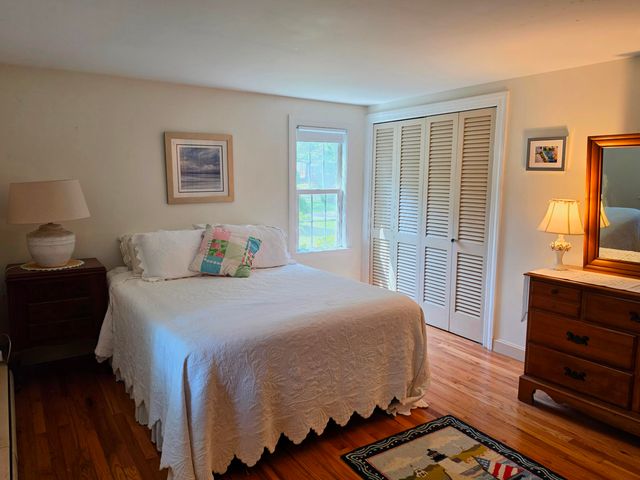 17 Captain York Road, South Yarmouth, MA 02664