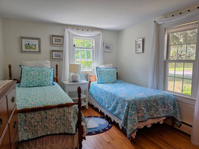 17 Captain York Road, South Yarmouth, MA 02664