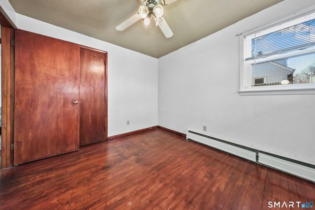 360 Vincellette Street, Bridgeport, CT 06606