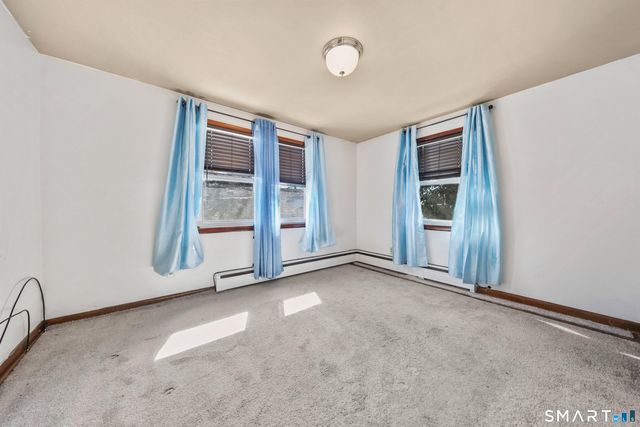 360 Vincellette Street, Bridgeport, CT 06606