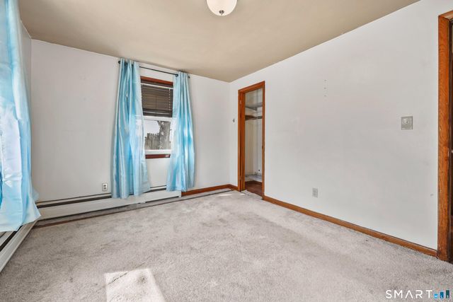 360 Vincellette Street, Bridgeport, CT 06606