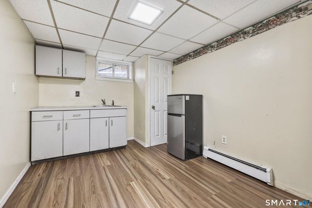 360 Vincellette Street, Bridgeport, CT 06606