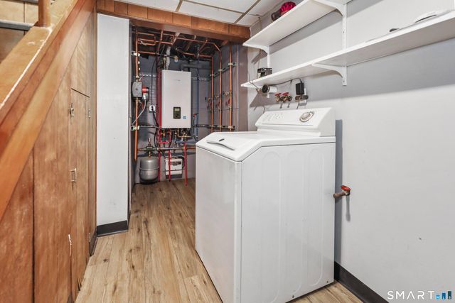 360 Vincellette Street, Bridgeport, CT 06606