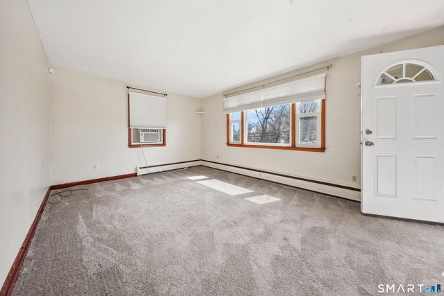 360 Vincellette Street, Bridgeport, CT 06606