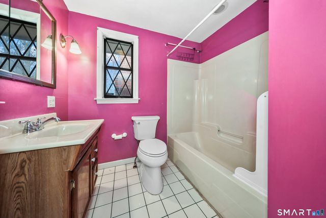 360 Vincellette Street, Bridgeport, CT 06606