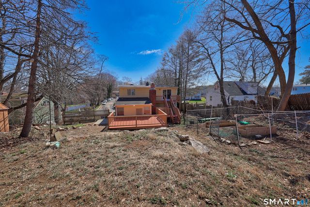 360 Vincellette Street, Bridgeport, CT 06606