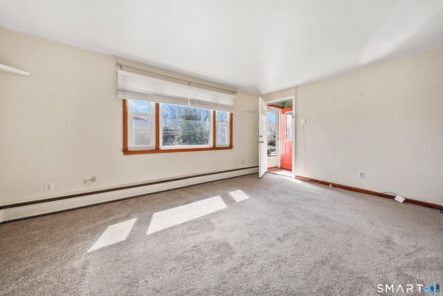 360 Vincellette Street, Bridgeport, CT 06606