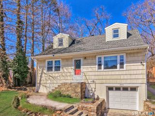 360 Vincellette Street, Bridgeport, CT 06606