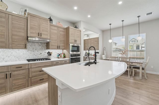 1108 Sweetspire ST, Leander, TX 78641