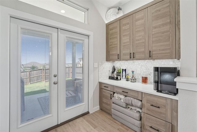1108 Sweetspire ST, Leander, TX 78641