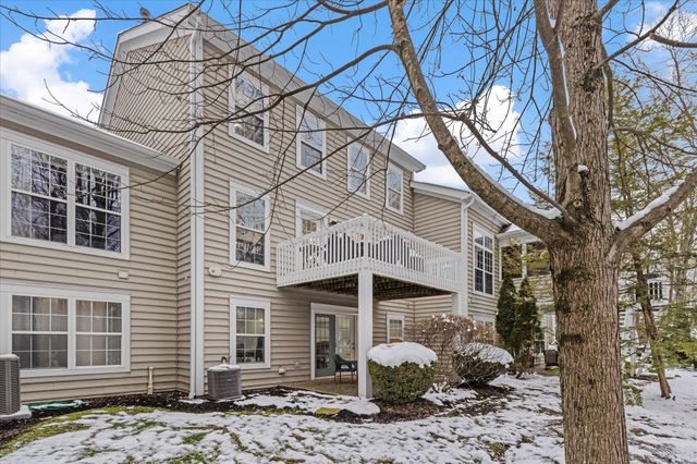 137 Ravines Way, Westerville, OH 43082