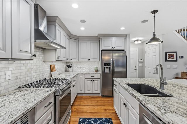 137 Ravines Way, Westerville, OH 43082