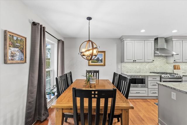 137 Ravines Way, Westerville, OH 43082