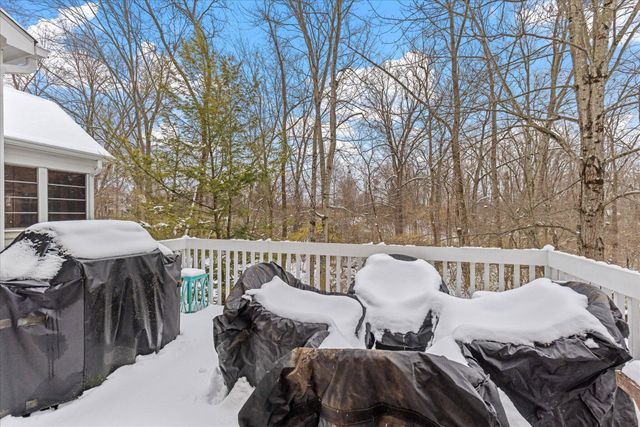 137 Ravines Way, Westerville, OH 43082