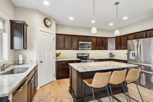 212 Aaron Avenue NW, Bondurant, IA 50035