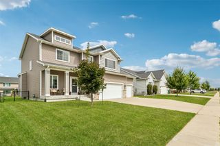 212 Aaron Avenue NW, Bondurant, IA 50035