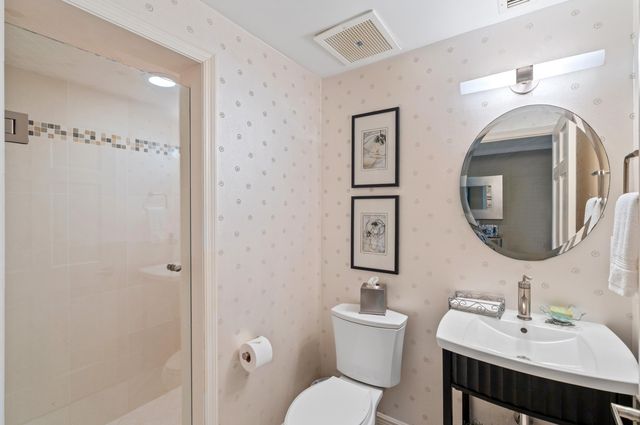 100 Macfarlane Drive 4c, Delray Beach, FL 33483