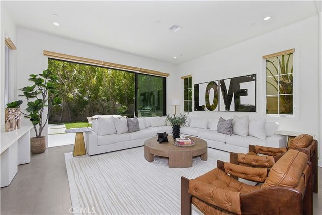 79 Eider Run, Irvine, CA 92618