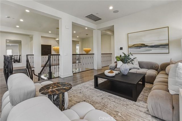 79 Eider Run, Irvine, CA 92618