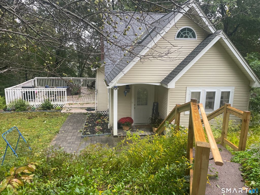 38 Laurel Trail, Glastonbury, CT 06033