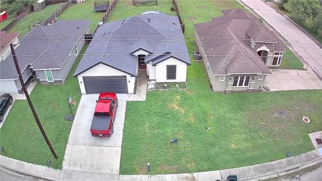 903 W Main St, Alice, TX 78332
