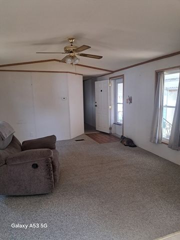 58 Holiday Cir, Chicopee, MA 01020