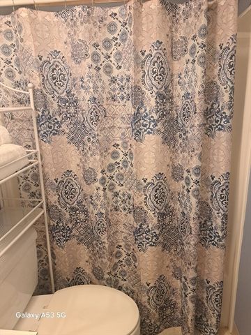58 Holiday Cir, Chicopee, MA 01020