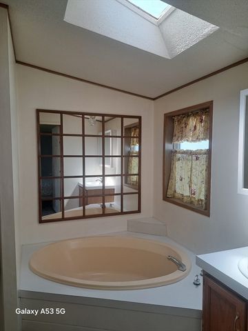 58 Holiday Cir, Chicopee, MA 01020