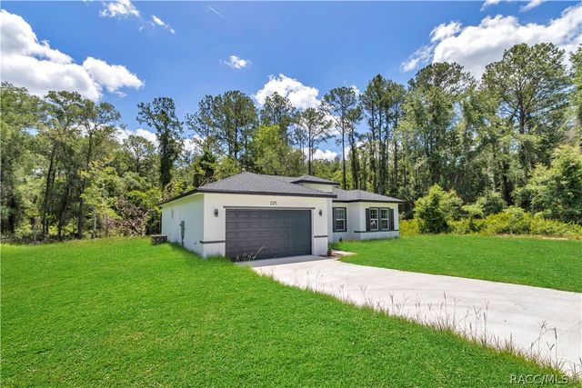 225 E Caldwell Drive, Dunnellon, FL 34434