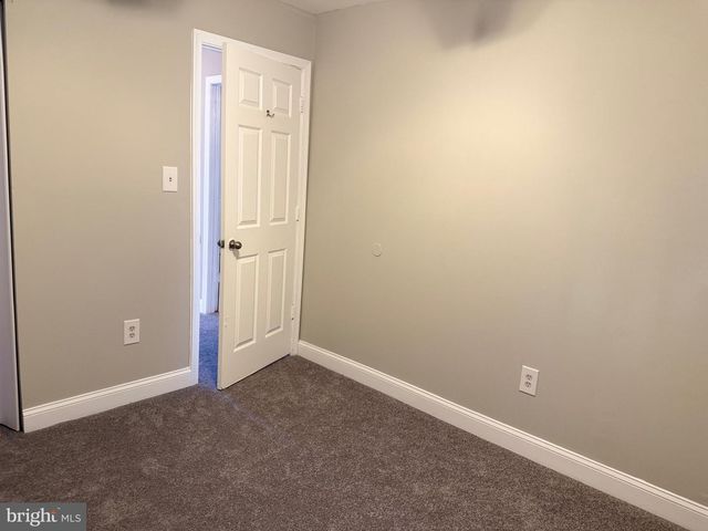 7013 WHITNEY AVE, District Heights, MD 20747