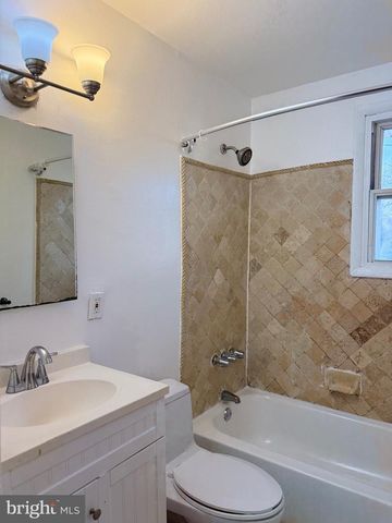 7013 WHITNEY AVE, District Heights, MD 20747